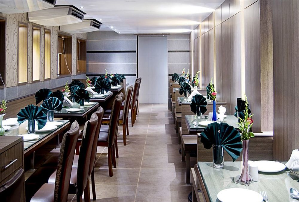 Hotel Heritage Dakshin Наві-Мумбаї Екстер'єр фото